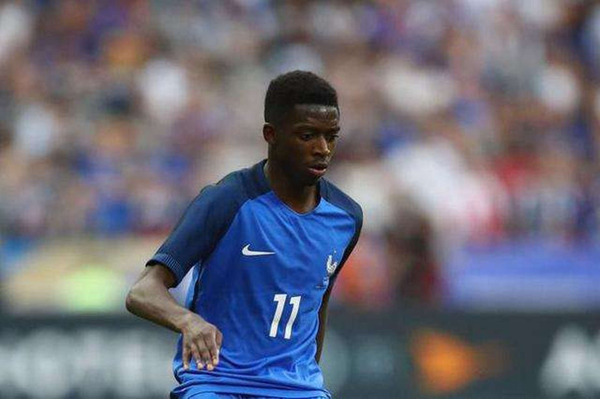 魏祥鑫：明年上半年会留在梅州踢球；希望能在欧塞尔踢出来