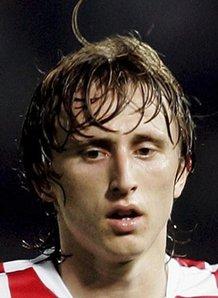 张帅转战福地再拔高个人排名，网友趣评：缺席全运会姐姐成大赢家