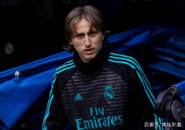 记者：莱比锡有意用霍伊伦取代谢什科，霍伊伦明确表示不想去