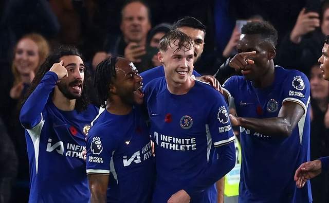 詹姆斯谈马克西：他简直太棒了，比起球技我更欣赏他这个人