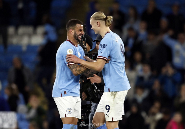 C罗本世纪左脚进球数位列第五，也是前十中唯一的非左脚球员